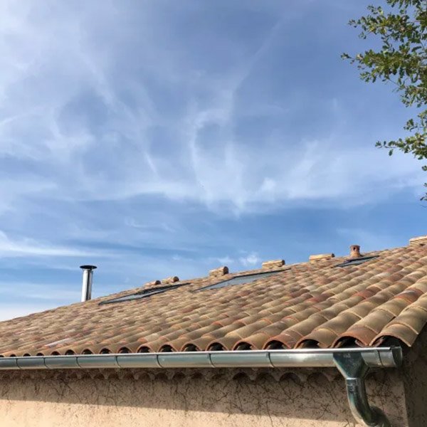 Nettoyage toiture à Saint-Laurent-du-Var